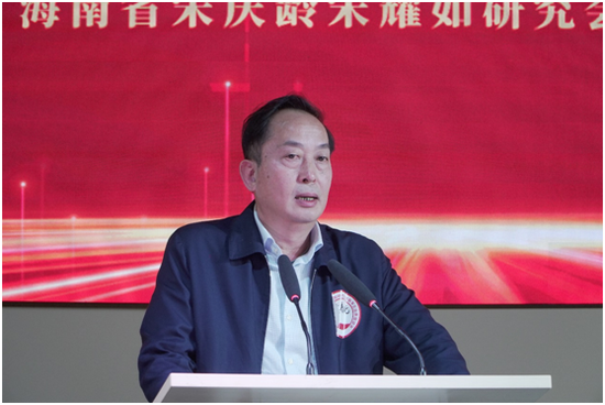 海南春光食品有限公司董事長(zhǎng)黃春光。符敦孝攝